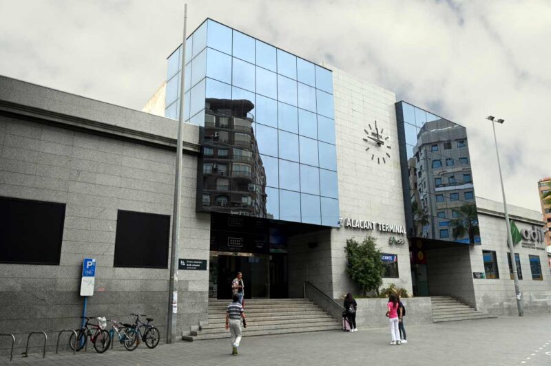 Estaci&oacute;n de Tren, para estar bien comunicado