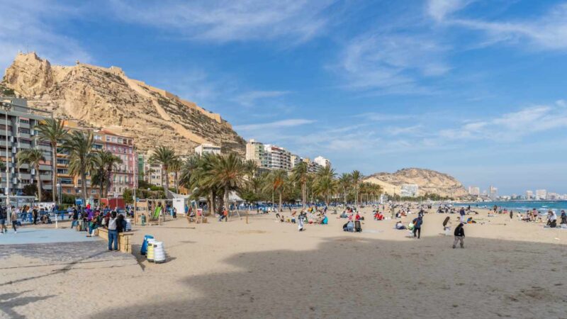 Postiguet, mi favorita para estar al lado del casco hist&oacute;rico y disfrutar de la playa
